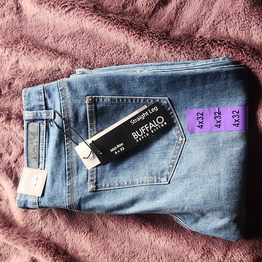Buffalo straight leg jean